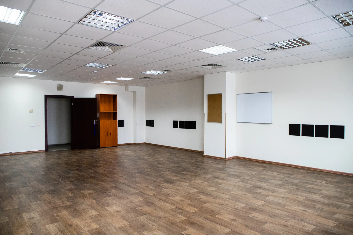 Office 1